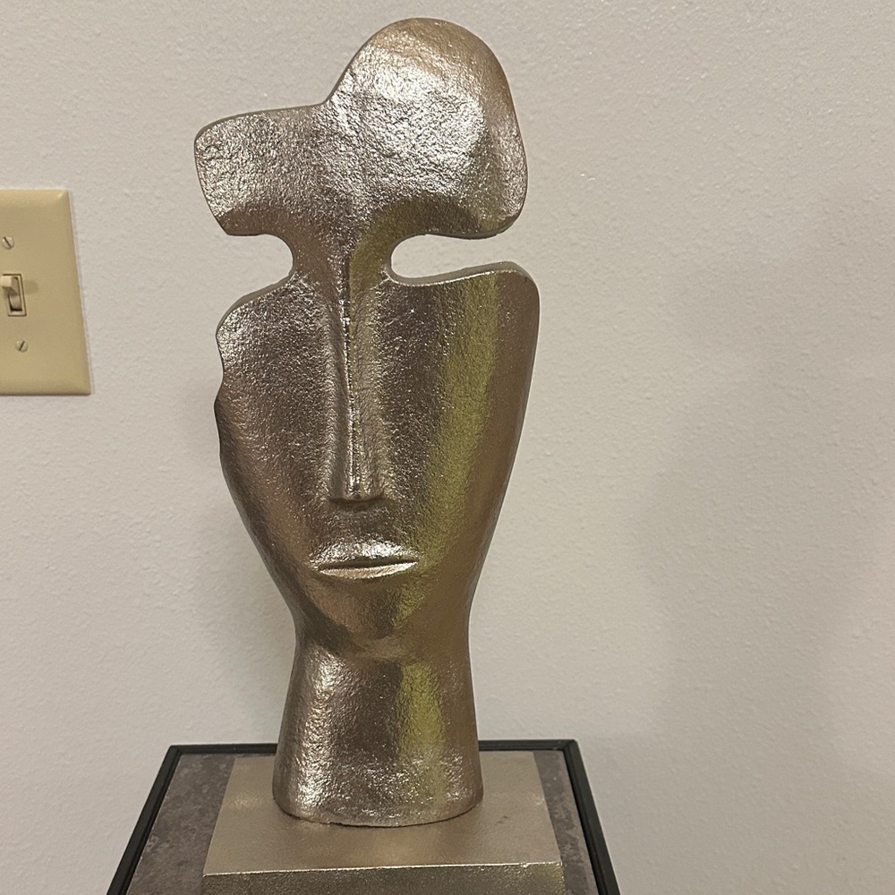 Elegant Metallic Abstract Face Sculpture